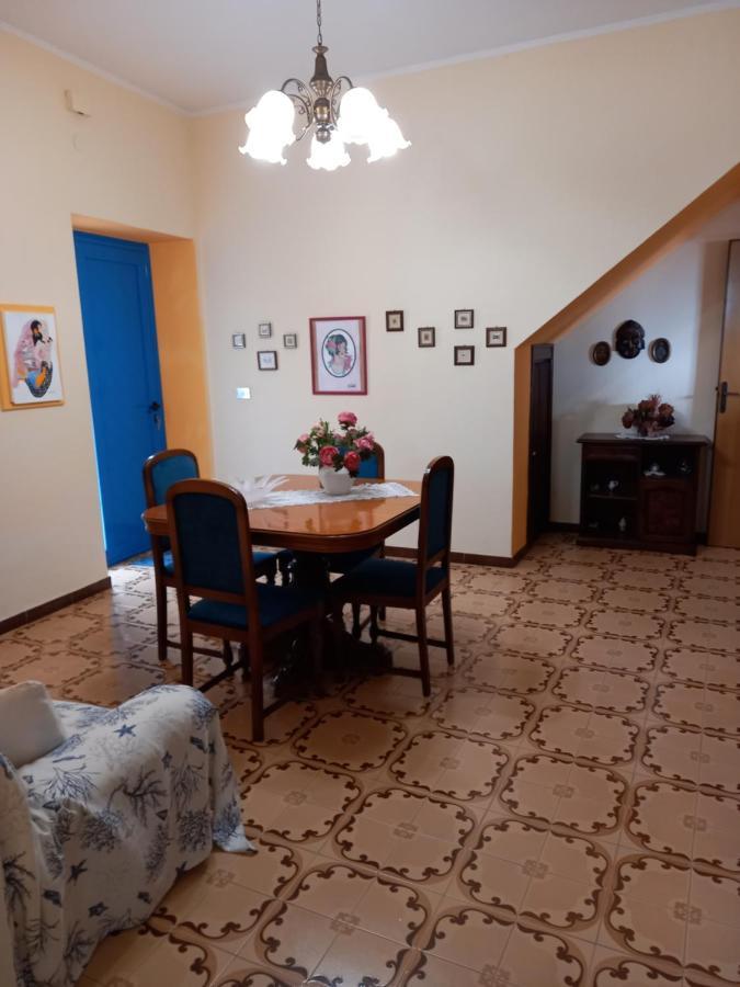 SantʼAntìoco Casa Blu Oltremareヴィラ エクステリア 写真